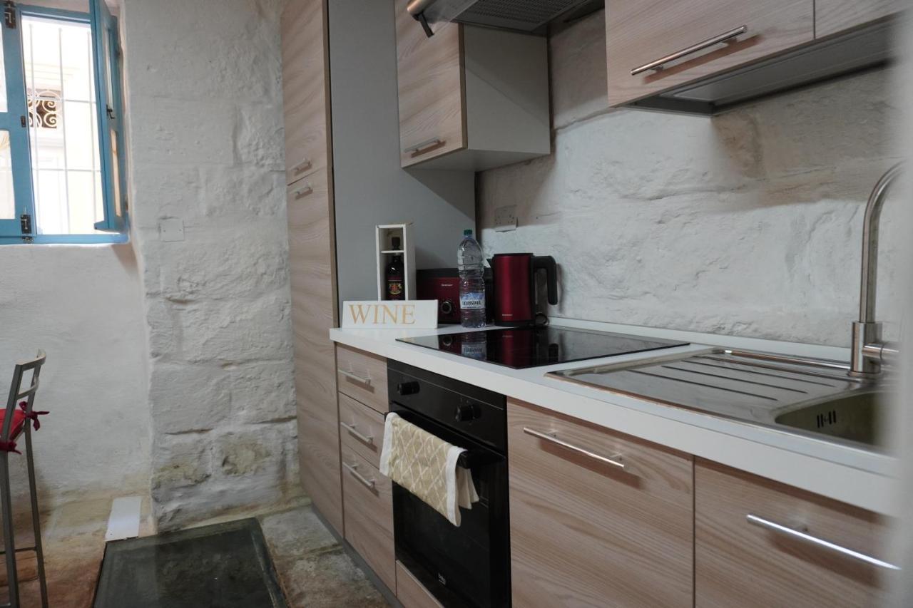 Villa Il-Mezzanine Private Traditional And Walking Distance To Bus Terminus Cospicua Exterior foto