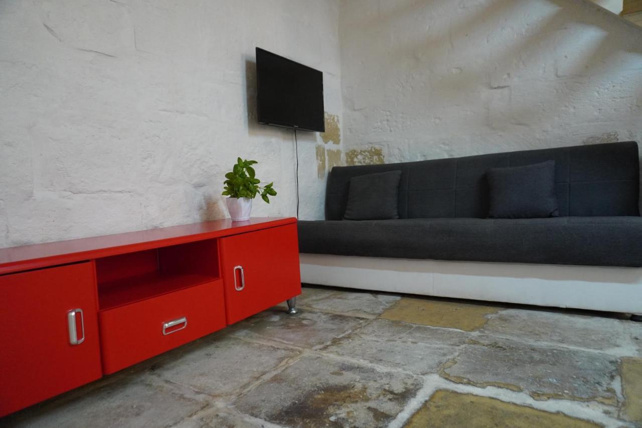 Villa Il-Mezzanine Private Traditional And Walking Distance To Bus Terminus Cospicua Exterior foto
